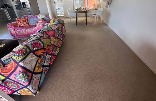 Ayr House | That 70s House - 5 bedroom of comfort and history