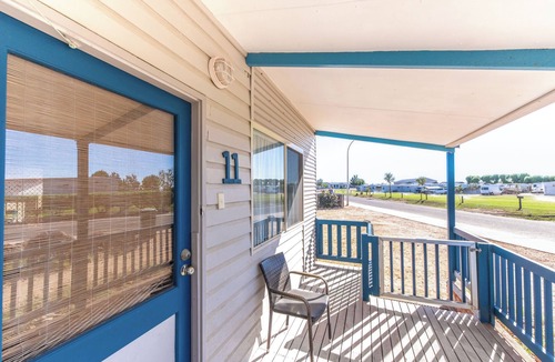 Coral Bay House | That Coral Bay House - Spacious Family Getaway | Boat parking, A/C & Sleeps 8