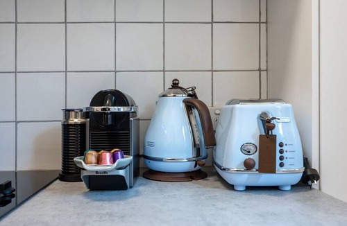 Perth Apartment | The Art Deco Darling: Espresso & Velvet on Bulwer