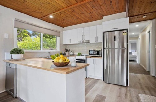 Barwon Heads House | The Bach - Barwon Heads
