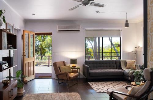 Hepburn House | The Bach- dog friendly with lovely bush views