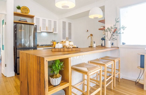 Belmont House | The Bail - Belmont/Pet Friendly!