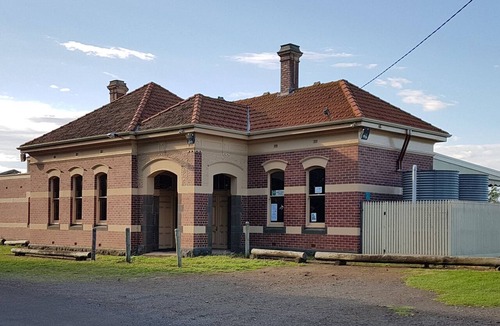 Koroit Apartment | The Bank - An indulgent apartment right in Koroit