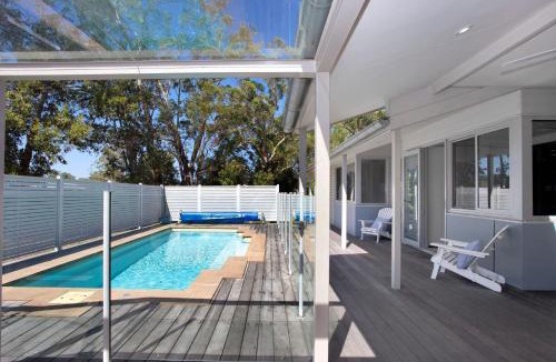 Tea Gardens House | The Banksia's