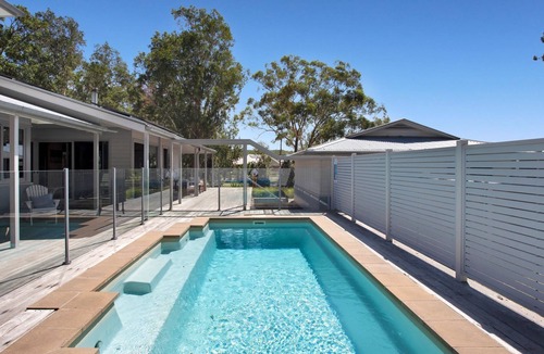 Tea Gardens House | The Banksia's | Luxury Coastal Escape with Pool