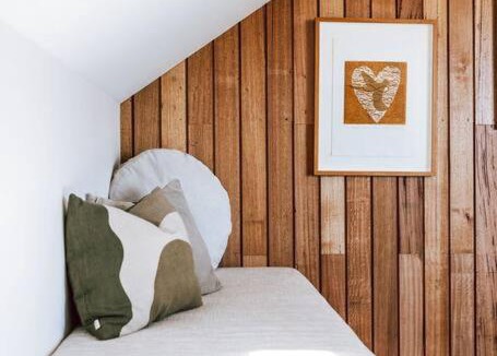 St Helens Villa | The Barn - Georges Bay, St Helens