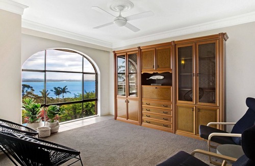 Nelson Bay House | The Bay- Stunning water views