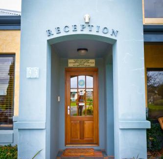 Collingwood Park Hotel | The Beach House At Bayside