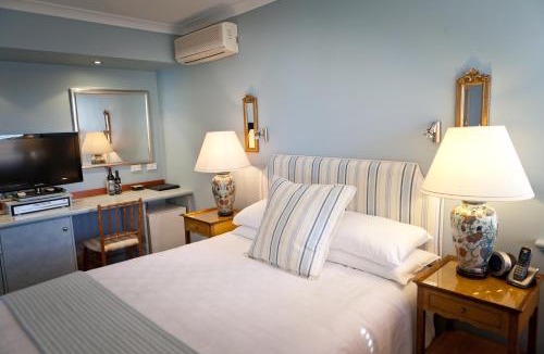 Collingwood Park Hotel | The Beach House At Bayside