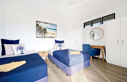 Dundee Beach Hotel | The Beach House by Anglers Choice