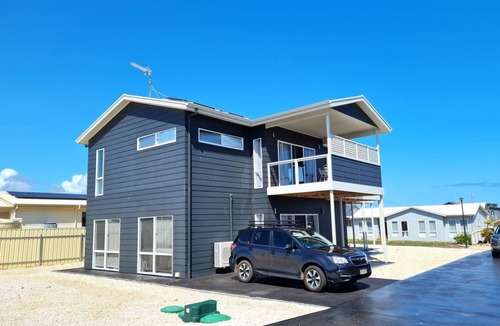 North Beach House | The Beach House on Stevens, Wallaroo North Beach