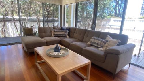 Hawks Nest House | The Best By The Beach On Bennett - Wifi