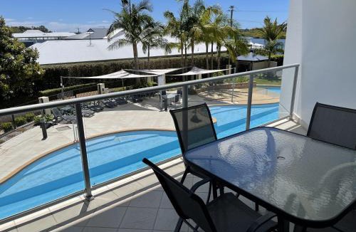 Tea Gardens Apartment | The Boathouse Resort Deluxe Apartments