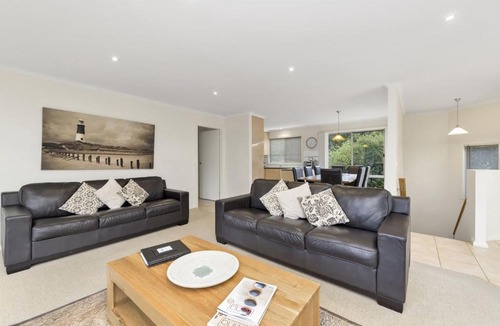 Lorne House | The Boulevard