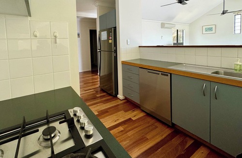 Gnarabup Hotel | The Break, Margaret River Beach Houses