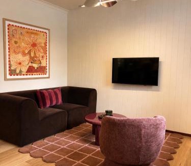 Yarralumla Apartment | The Bron Apartment - newly renovated, designer stay