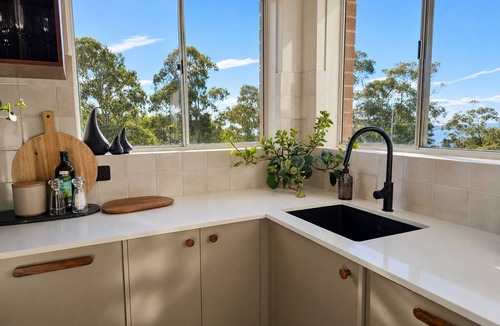 Kiama Apartment | The Cabbage Palm | Coastal Escape | 150m from Kiama's Main Street