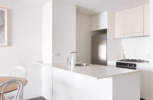 Newcastle Apartment | The Calm - one bedroom apartment overlooking Newcastle Beach
