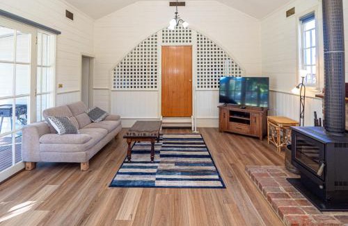 Thornton House | The Church
