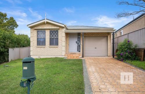 Lake Munmorah House | The Coastal Hideaway
