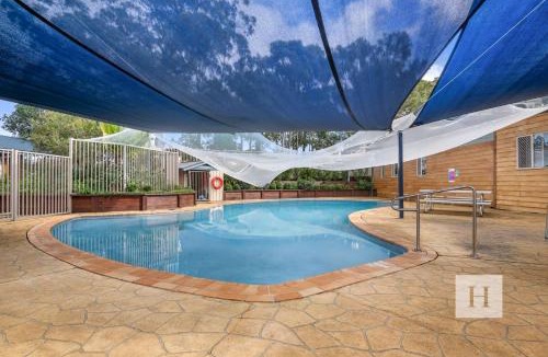 Lake Munmorah House | The Coastal Hideaway