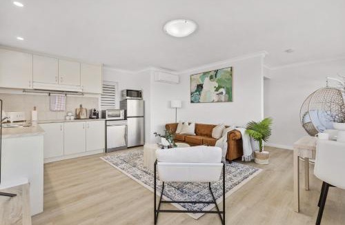 Shoalwater Apartment | The Coastal Retreat 2 Private Suites & Ocean