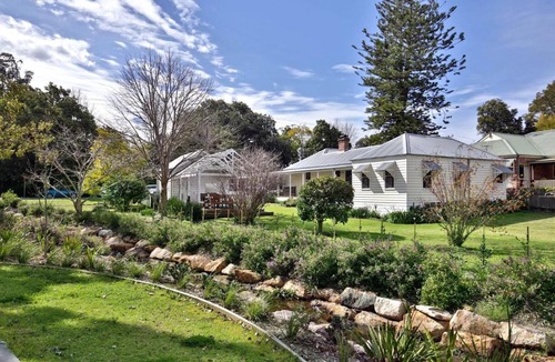 Berry House | The Cottage - By Berry Getaways
