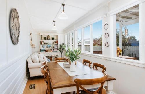 Central Mudgee House | The Cottage on Lawson - Heritage Elegance in Mudgee
