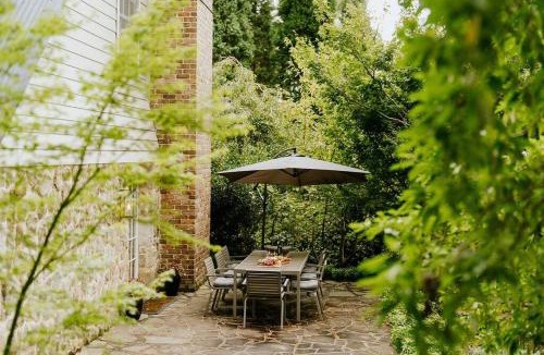 Bowral House | The Croft - Enchanting Bowral stone cottage