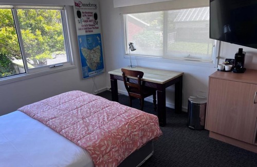 Devonport Cabin | The Dannebrog Lodge Room 10