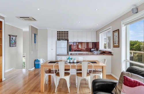 Apollo Bay House | The Dunes 1 - Peaceful