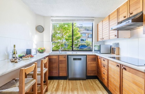 Fingal Bay Apartment | The Dunes 5, 38 Marine Dr - pool, tennis court, Wi-Fi