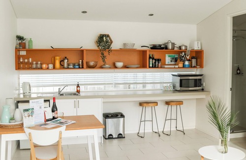 Prevelly Apartment | The Dunes - Peaceful Studio Hideaway Near the Ocean