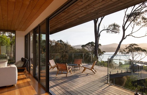 Binalong Bay House | The Edge