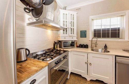 Glenroi House | The Edward Townhouses 155 & 157