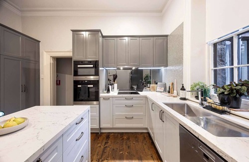 Fitzroy Apartment | The Empress | Direct Access Carlton Gardens