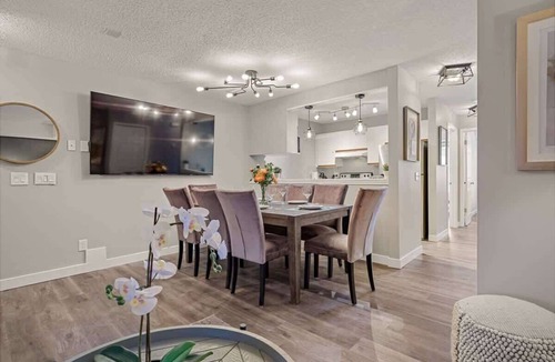 Canmore Ski Chalet | The Eros by Samsara SSR Property Management|Private Entry|Panorama Top View|2BR+1BTH (RES-12318)