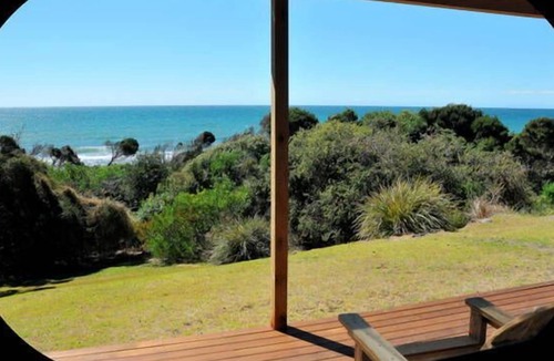 Greens Beach Cottage | The Foreshore Greens Beach