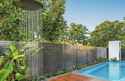 Darwin House | The Glass House