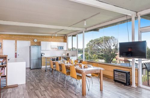 Guilderton House | The Glass House - Front Row Luxury with Uninterrupted Ocean and River Views