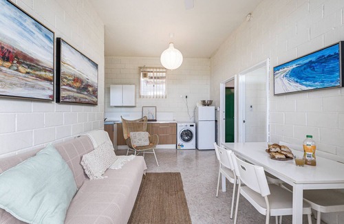 Guilderton House | The Glass House - Front Row Luxury with Uninterrupted Ocean and River Views