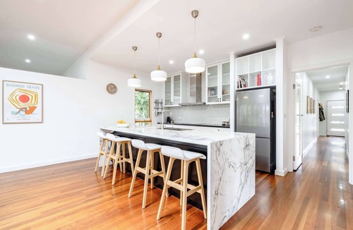 Barwon Heads House | The Greenhouse - Spa & Fire - Pet Friendly