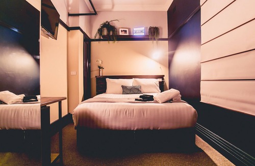 Hamilton Hotel | The Greenroof