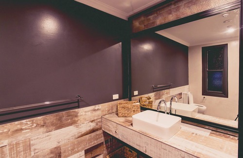 Hamilton Hotel | The Greenroof