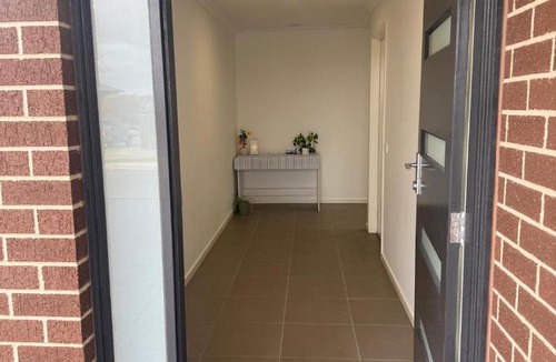 Grovedale House | The Grove House -Ideal for Families & large groups