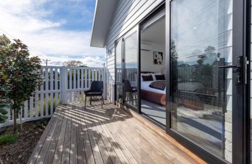 Frankston House | The Haven House Serene Family Retreat