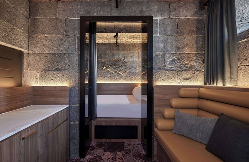 Coburg Hotel | The Interlude