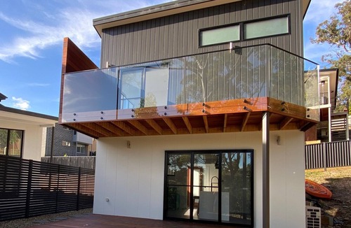 Merimbula Cabin | The Lake Apartment: Merimbula