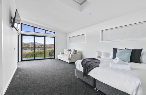 Merimbula Cabin | The Lake House - Merimbula