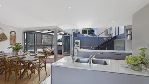Wamberal House | The Lake House - Serene Lakeside Setting